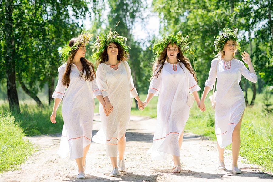 A cozy shot with Slavic girls — straight from Recife