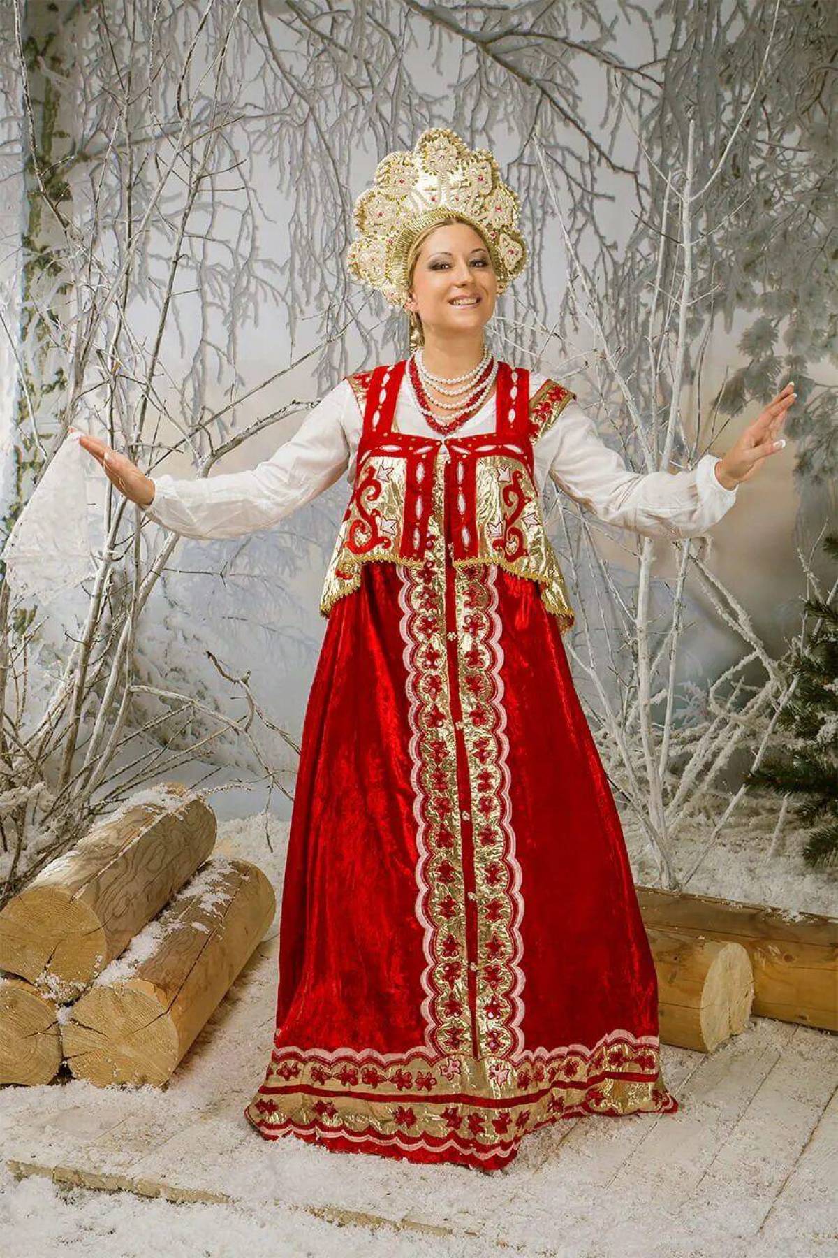 Girls in Slavic costumes keeps it classy — live